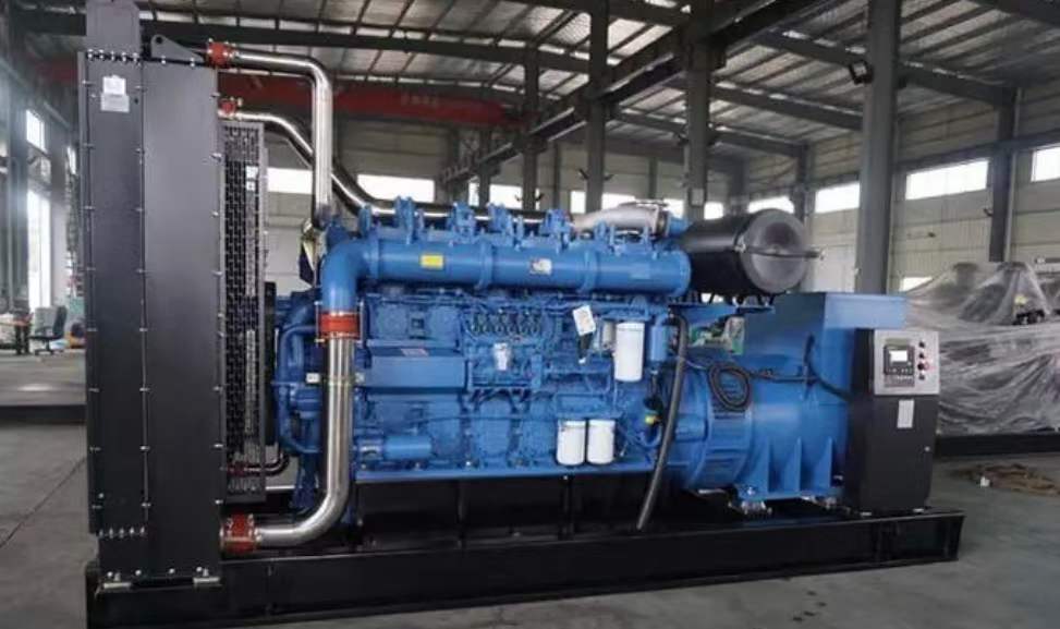 界首800kW 柴油发电机的输出电流是恒定的吗？